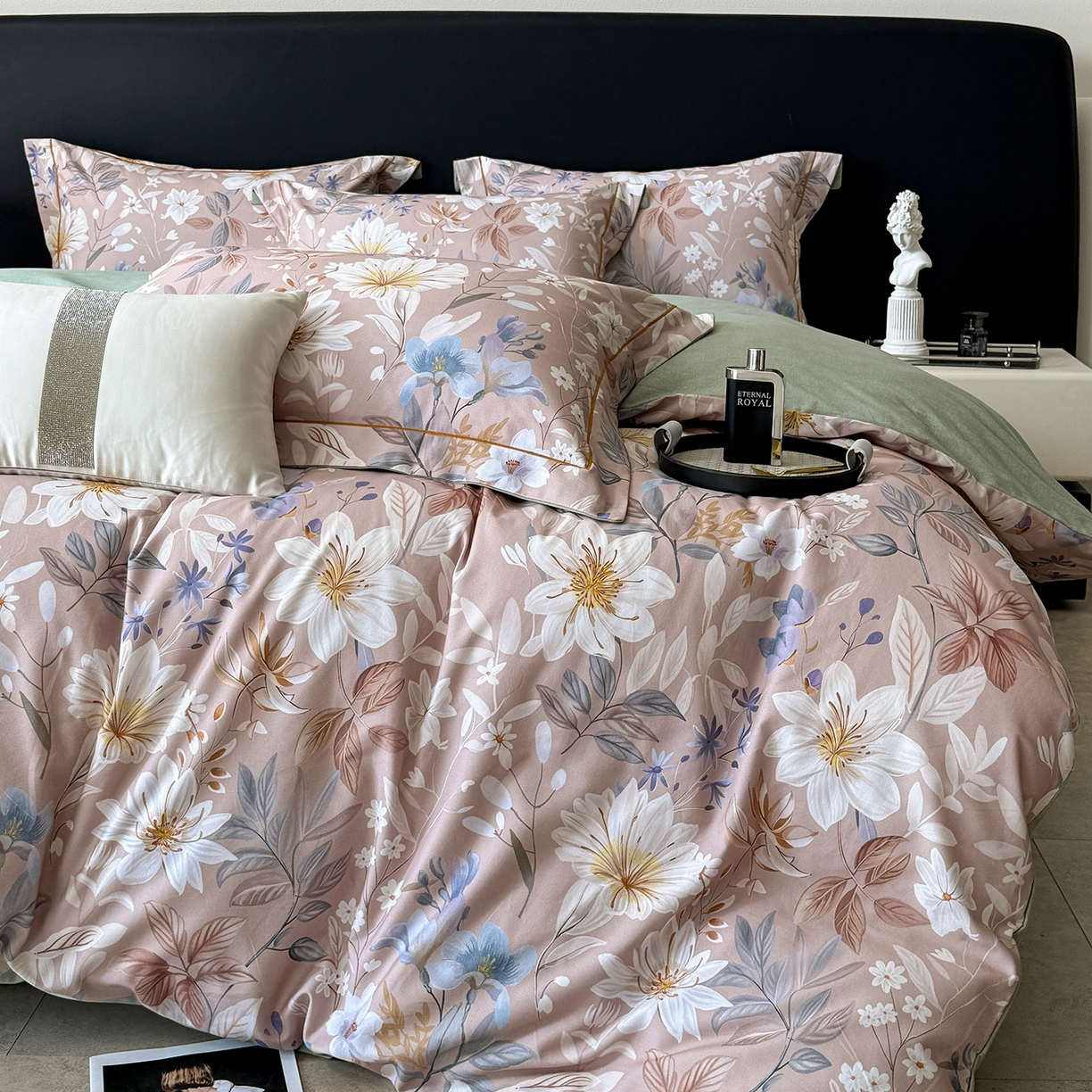 91家纺网 家纺一手货源 找家纺 梵克保罗 2025秋冬新款数码印花全棉磨毛单被套三件套四件套系列 亭语花间