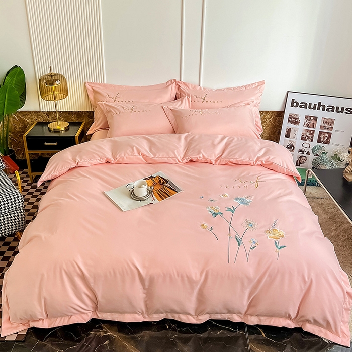 91家纺网 家纺一手货源 找家纺 梵克保罗 2025秋冬新品直播热卖长绒棉刺绣花边四件套-烟雨花都 烟雨花都-玫瑰粉