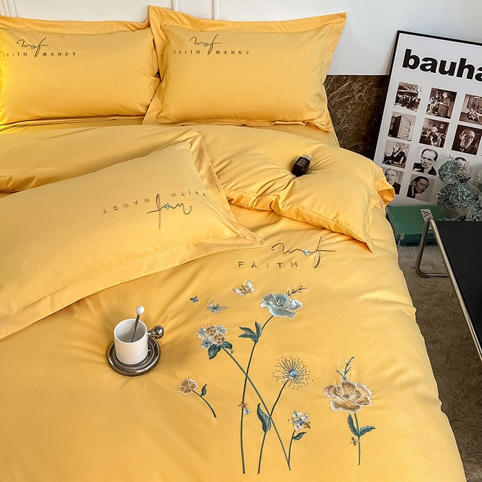 91家纺网 家纺一手货源 找家纺 梵克保罗 2025秋冬新品直播热卖长绒棉刺绣花边四件套-烟雨花都 烟雨花都-柠檬黄