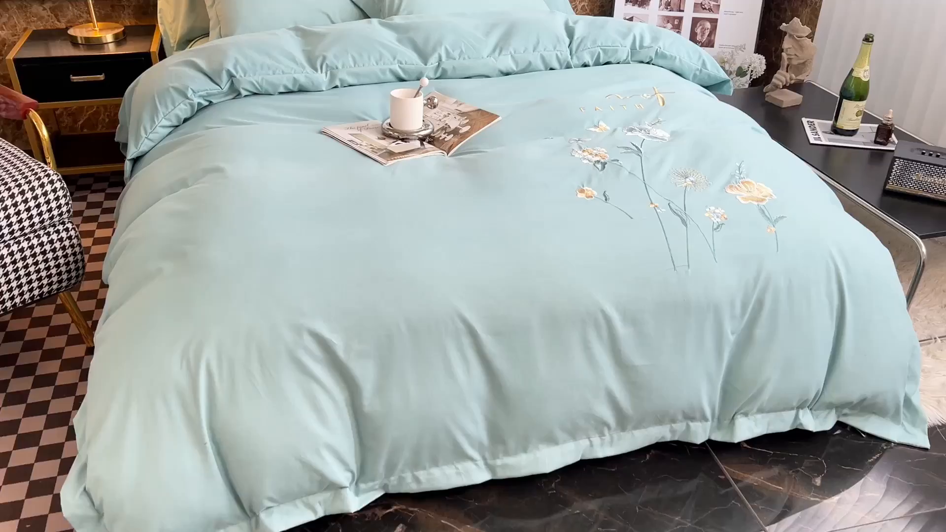 91家纺网 家纺一手货源 找家纺 （总）梵克保罗 2025秋冬新品直播热卖长绒棉刺绣花边四件套-烟雨花都