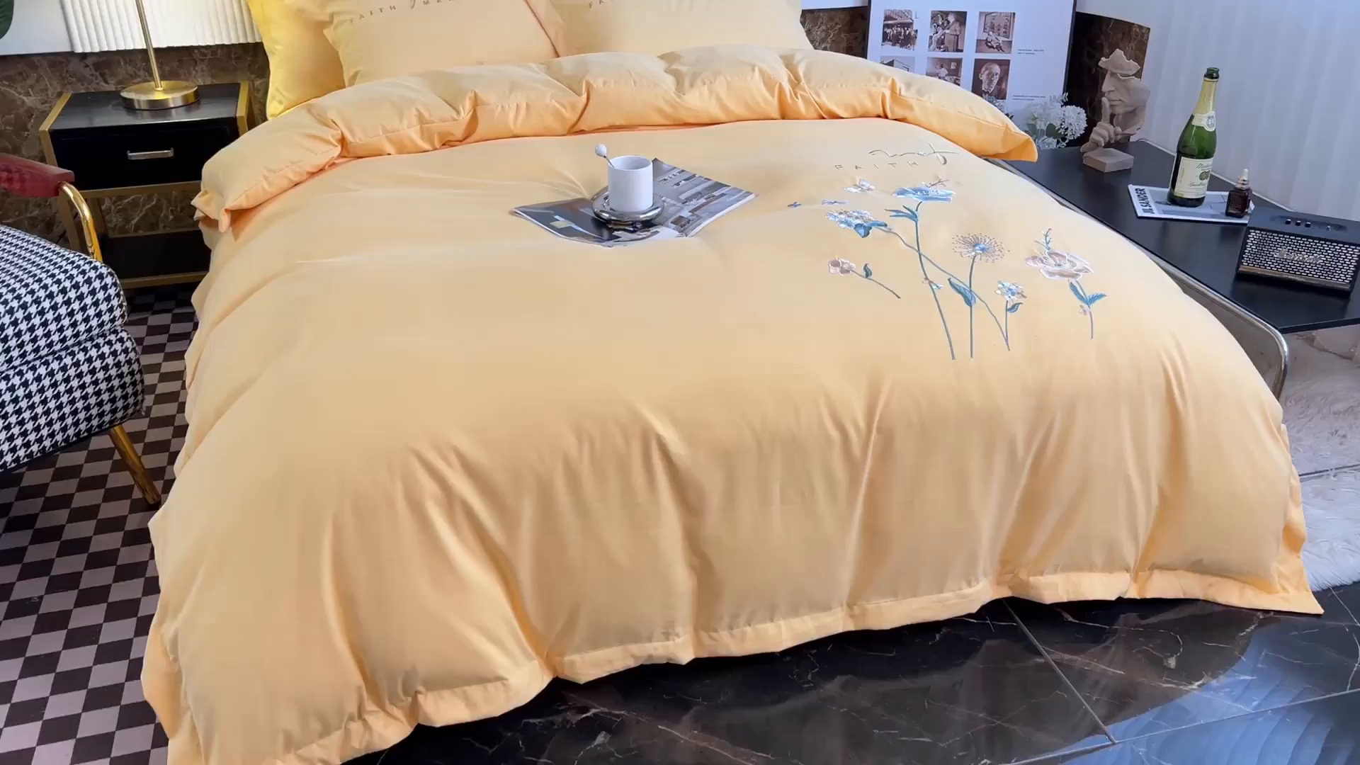 91家纺网 家纺一手货源 找家纺 梵克保罗 2025秋冬新品直播热卖长绒棉刺绣花边四件套-烟雨花都 烟雨花都-柠檬黄