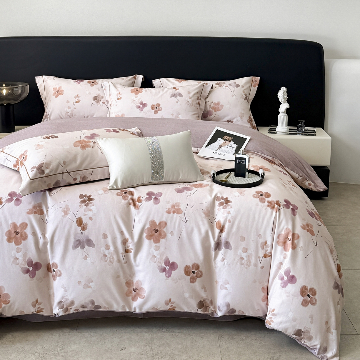 91家纺网 家纺一手货源 找家纺 梵克保罗 2025秋冬新款数码印花全棉磨毛单被套三件套四件套系列 惊鸿-粉