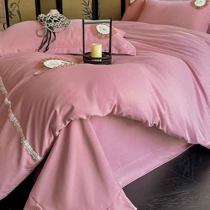 91家纺网 家纺一手货源 找家纺 （总）梵克保罗 2025秋冬新款加厚肌理纹碳素磨毛刺绣贴布绣花边新中式四件套-奢香夫人