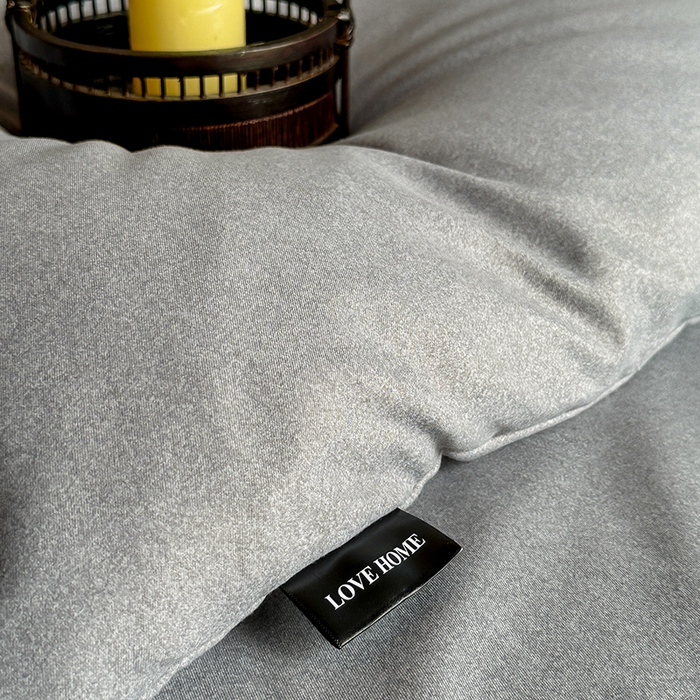 91家纺网 家纺一手货源 找家纺 梵克保罗 2025秋冬新款加厚肌理纹碳素磨毛刺绣贴布绣花边新中式四件套-奢香夫人 灰色