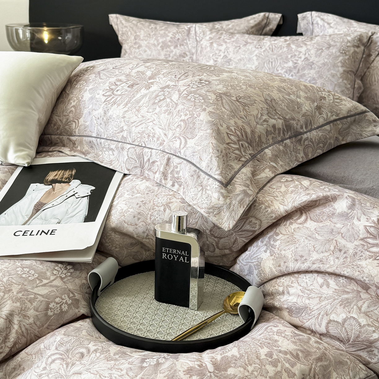 91家纺网 家纺一手货源 找家纺 梵克保罗 2025秋冬新款数码印花全棉磨毛单被套三件套四件套系列 莉娅-灰