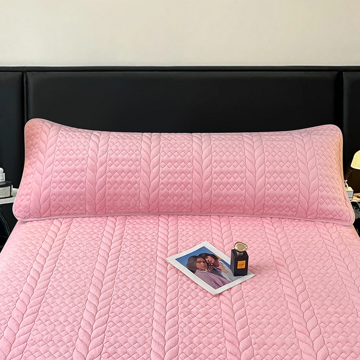 91家纺网 家纺一手货源 找家纺 （总）梦舒羽 2025新款牛奶绒夹棉枕套情侣双人加长枕芯套枕头套-轻奢