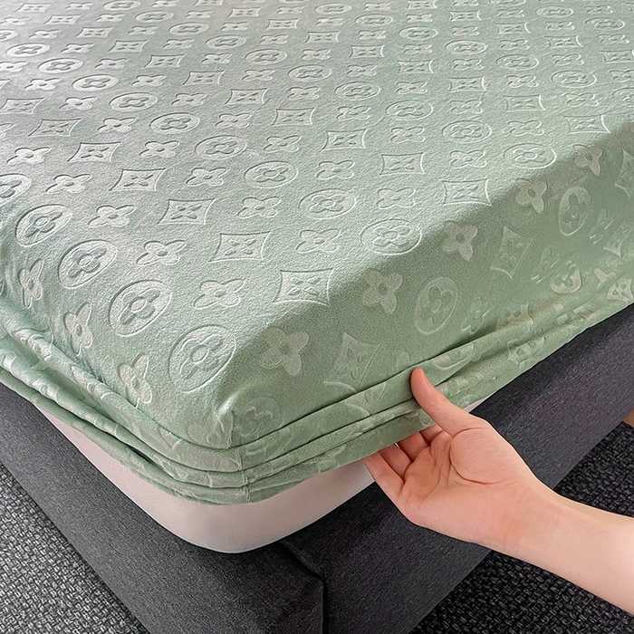 91家纺网 家纺一手货源 找家纺 曼陀罗 2025秋冬新款牛奶绒纯色单床笠 床笠单件-爱乐维 爱乐维-湖绿