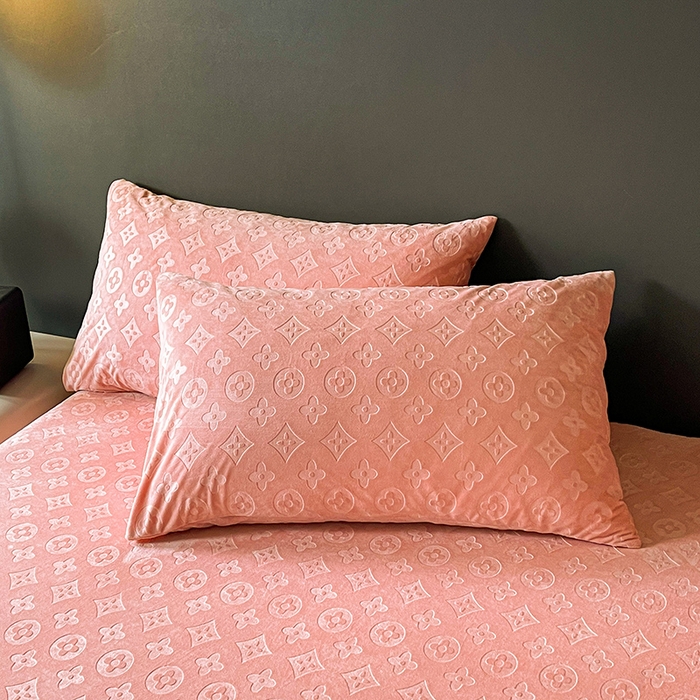 91家纺网 家纺一手货源 找家纺 曼陀罗 2025秋冬新款牛奶绒纯色单床笠 床笠单件-爱乐维 爱乐维-暖玉