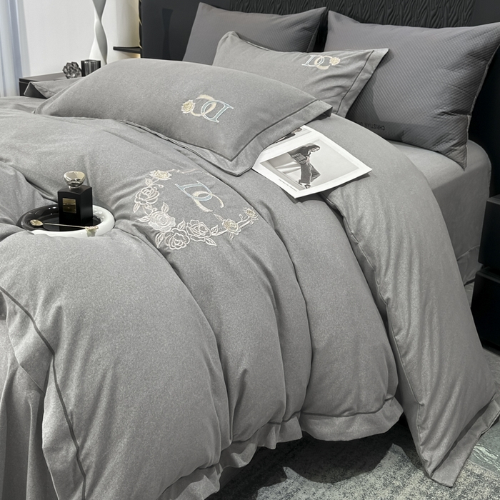 梵克保罗 2025秋冬新款加厚保暖轻奢肌理纹碳素磨毛刺绣四件套-邂逅 典雅灰