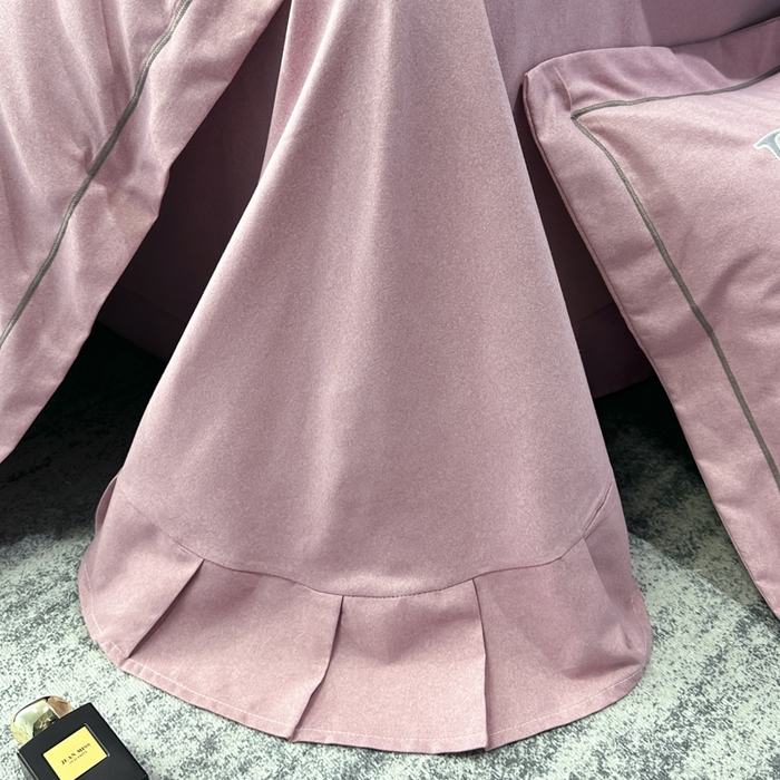 91家纺网 家纺一手货源 找家纺 梵克保罗 2025秋冬新款加厚保暖轻奢肌理纹碳素磨毛刺绣四件套-邂逅 豆沙粉