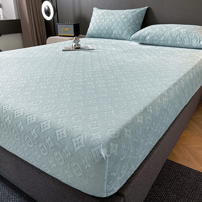 91家纺网 家纺一手货源 找家纺 曼陀罗 2025秋冬新款牛奶绒纯色单床笠 床笠单件-爱乐维 爱乐维-雾蓝