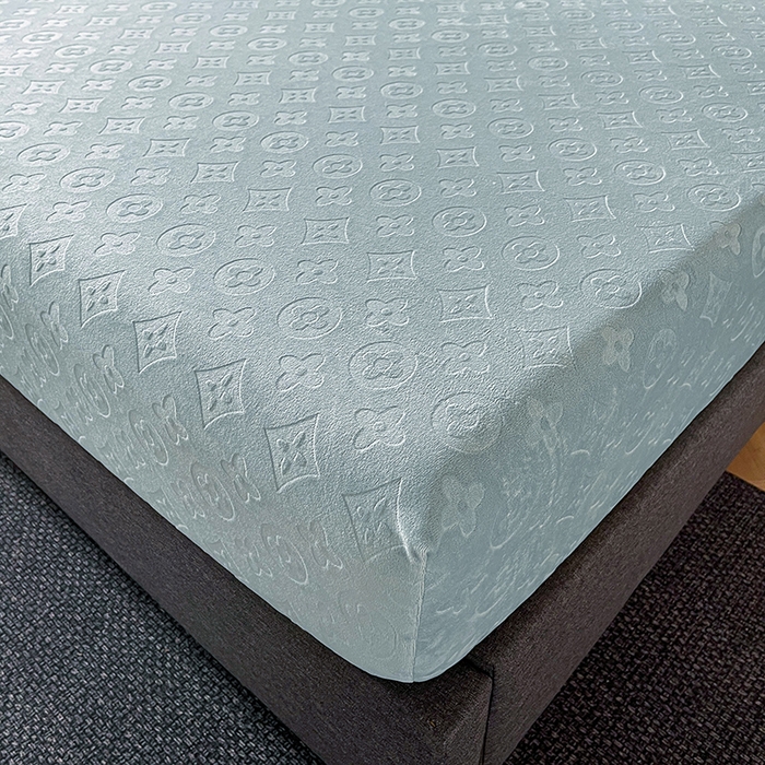 91家纺网 家纺一手货源 找家纺 曼陀罗 2025秋冬新款牛奶绒纯色单床笠 床笠单件-爱乐维 爱乐维-雾蓝