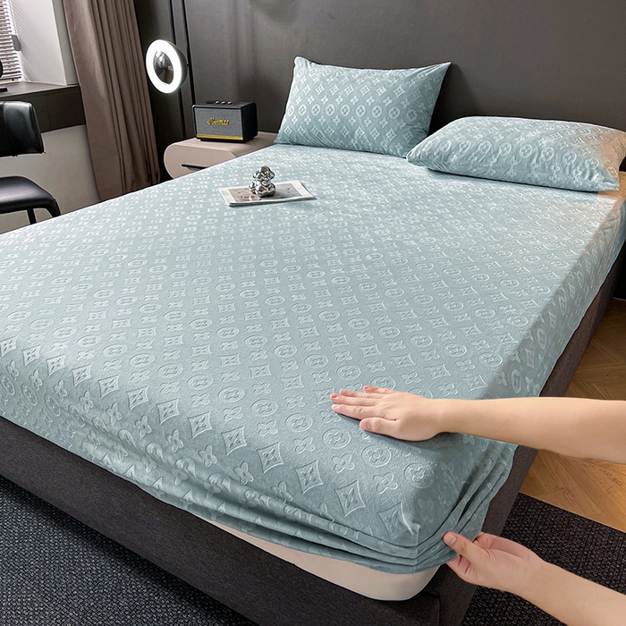 91家纺网 家纺一手货源 找家纺 曼陀罗 2025秋冬新款牛奶绒纯色单床笠 床笠单件-爱乐维 爱乐维-雾蓝