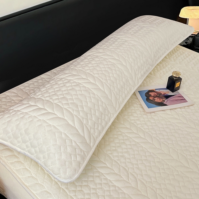 91家纺网 家纺一手货源 找家纺 梦舒羽 2025新款牛奶绒夹棉枕套情侣双人加长枕芯套枕头套-轻奢 轻奢包边款-象牙白