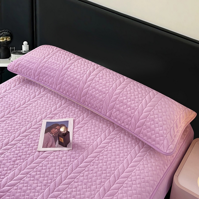 91家纺网 家纺一手货源 找家纺 梦舒羽 2025新款牛奶绒夹棉枕套情侣双人加长枕芯套枕头套-轻奢 轻奢包边款-梦幻紫