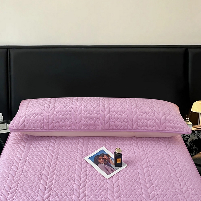 91家纺网 家纺一手货源 找家纺 梦舒羽 2025新款牛奶绒夹棉枕套情侣双人加长枕芯套枕头套-轻奢 轻奢包边款-梦幻紫