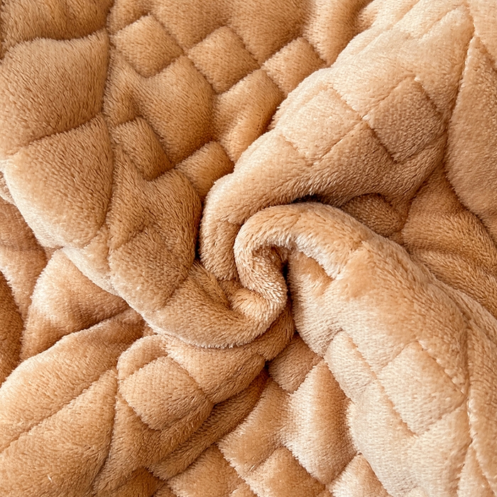 91家纺网 家纺一手货源 找家纺 梦舒羽 2025新款牛奶绒夹棉枕套情侣双人加长枕芯套枕头套-轻奢 轻奢包边款-奶茶咖