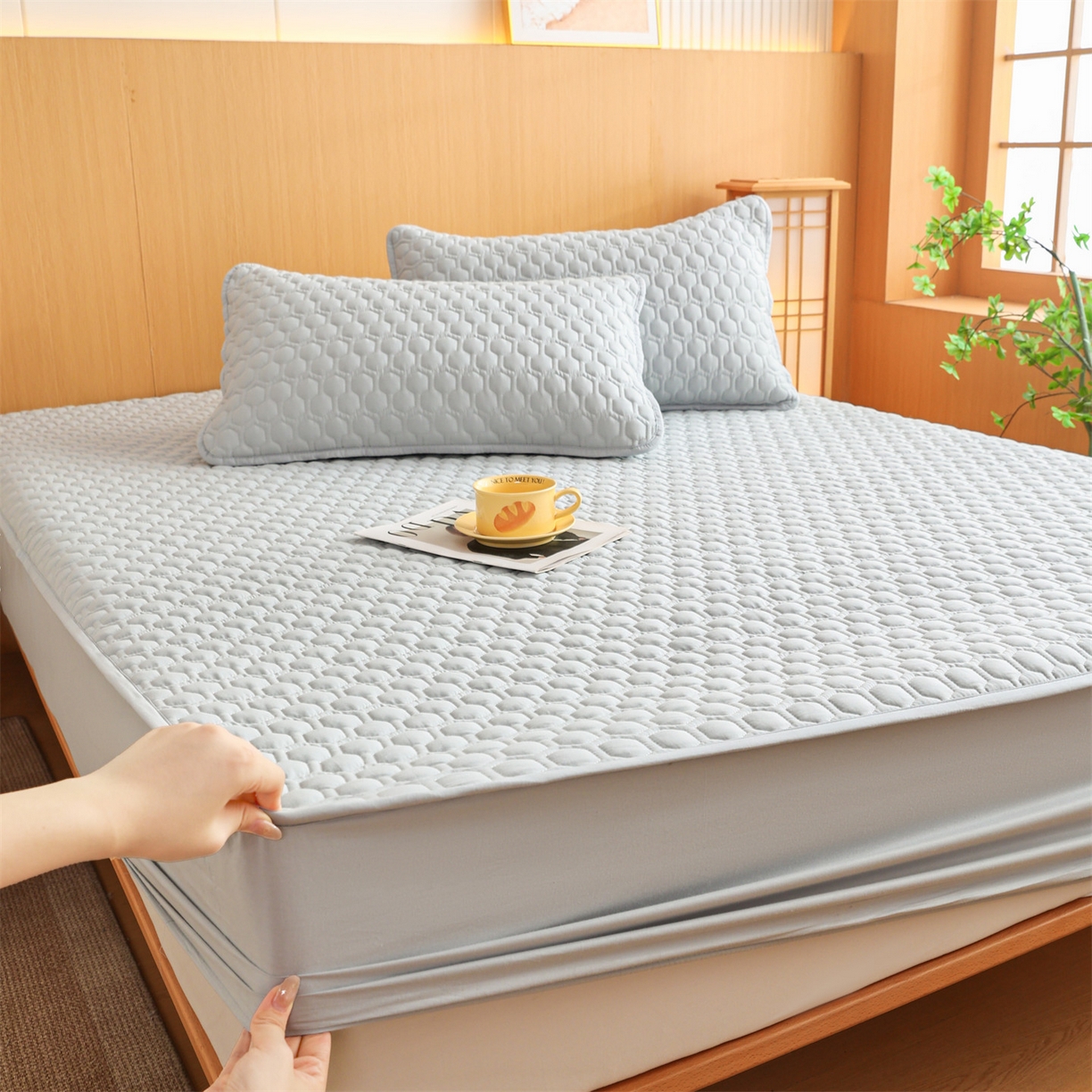 91家纺网 家纺一手货源 找家纺 恒爱家纺 2025新款全棉绗绣单品床笠 梧桐灰