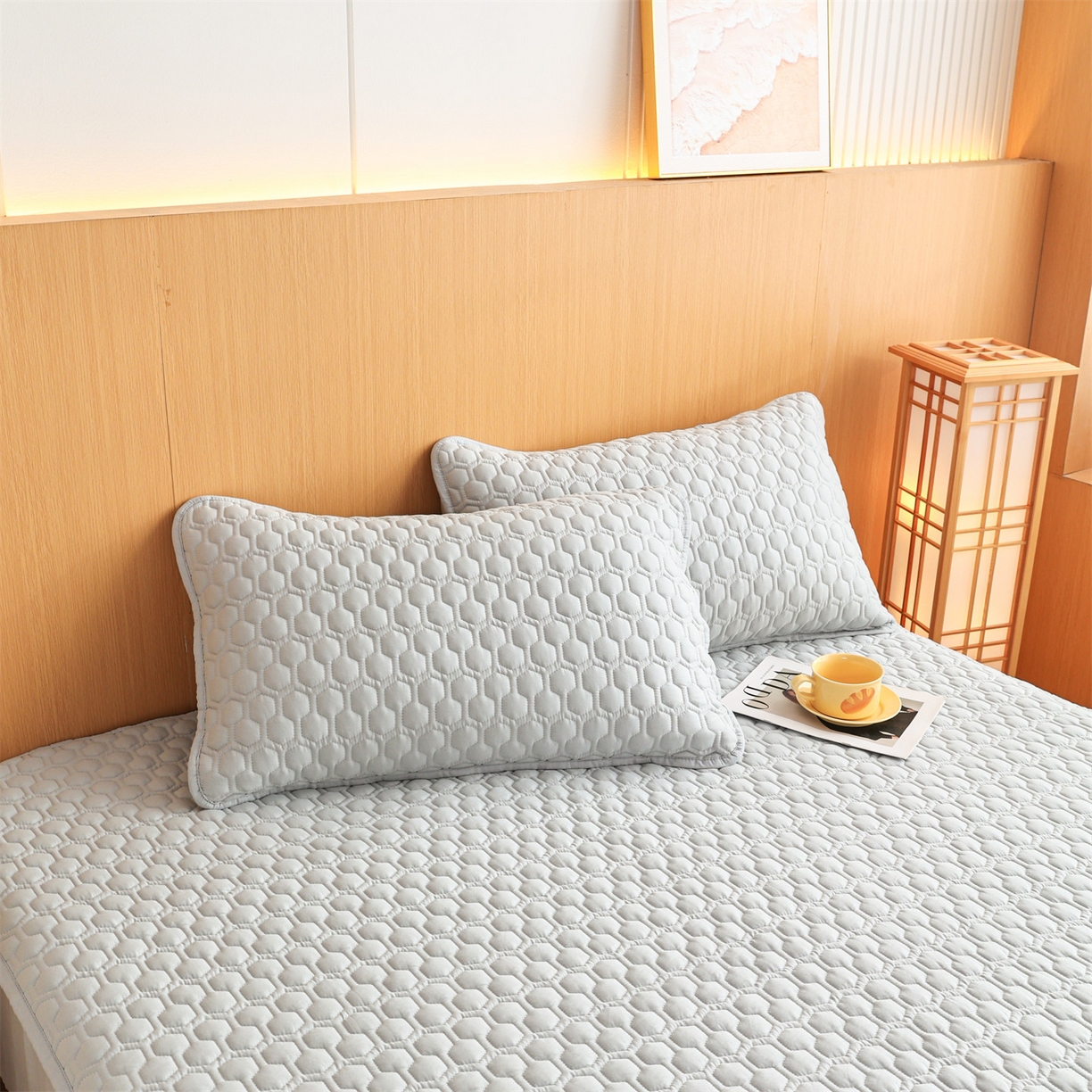 91家纺网 家纺一手货源 找家纺 恒爱家纺 2025新款全棉绗绣单品床笠 梧桐灰