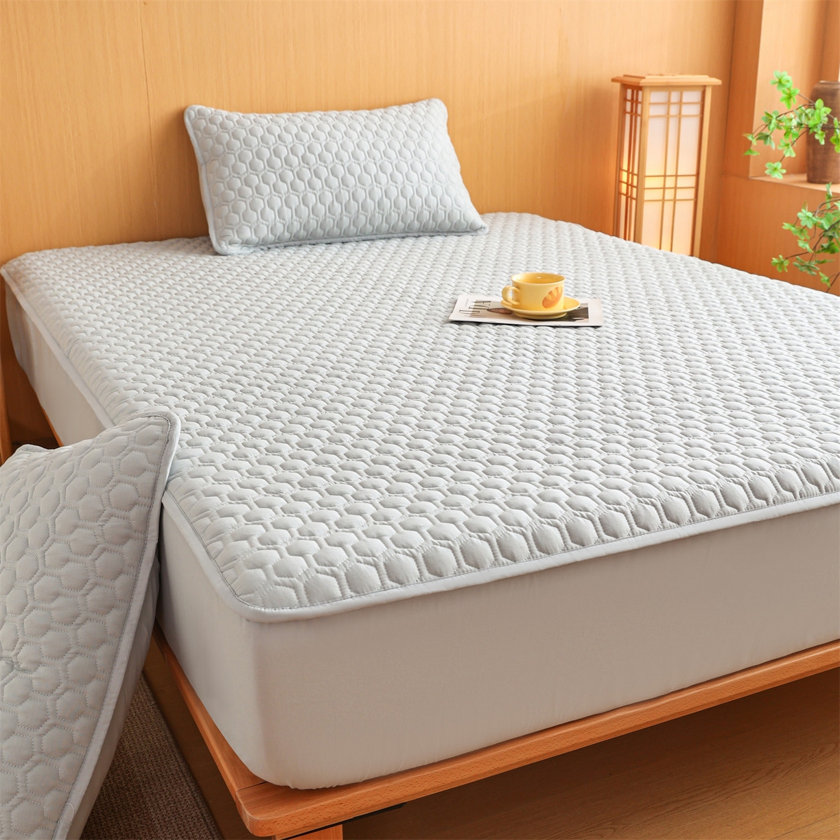 91家纺网 家纺一手货源 找家纺 恒爱家纺 2025新款全棉绗绣单品床笠 梧桐灰