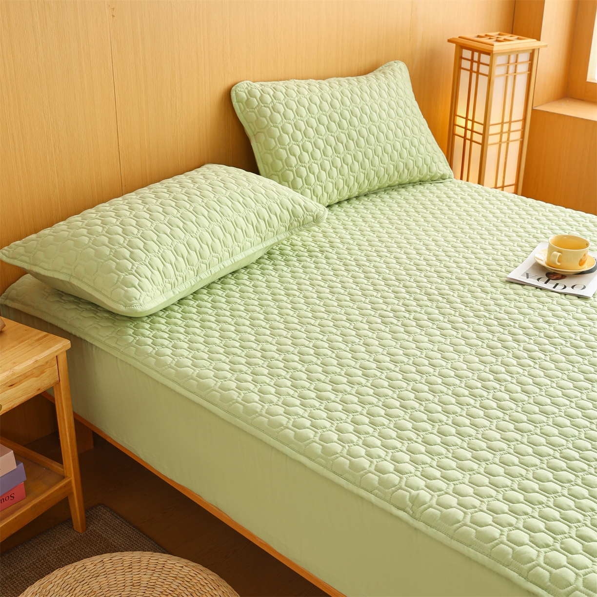 91家纺网 家纺一手货源 找家纺 恒爱家纺 2025新款全棉绗绣单品床笠 嫩绿