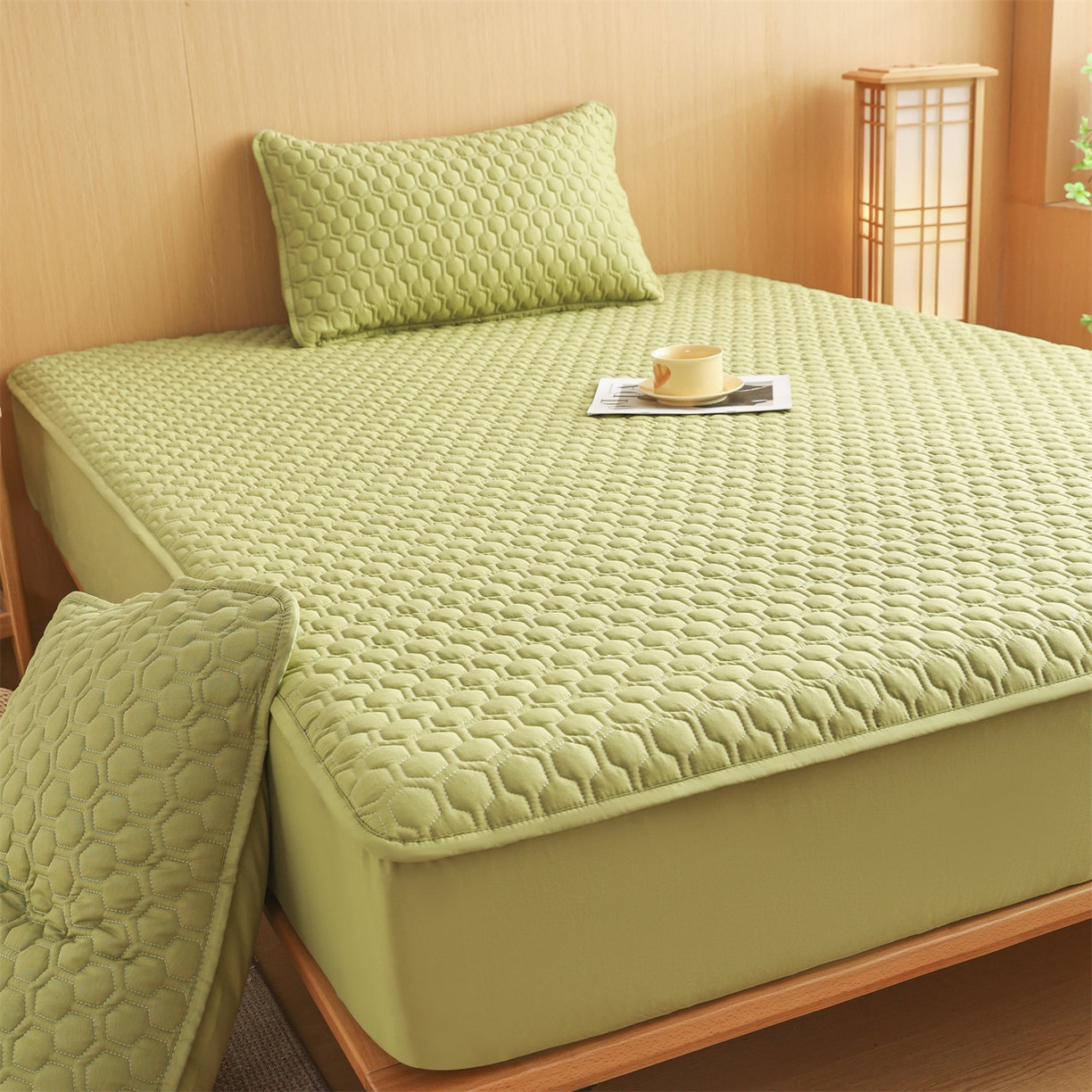 91家纺网 家纺一手货源 找家纺 恒爱家纺 2025新款全棉绗绣单品床笠 牛油果绿