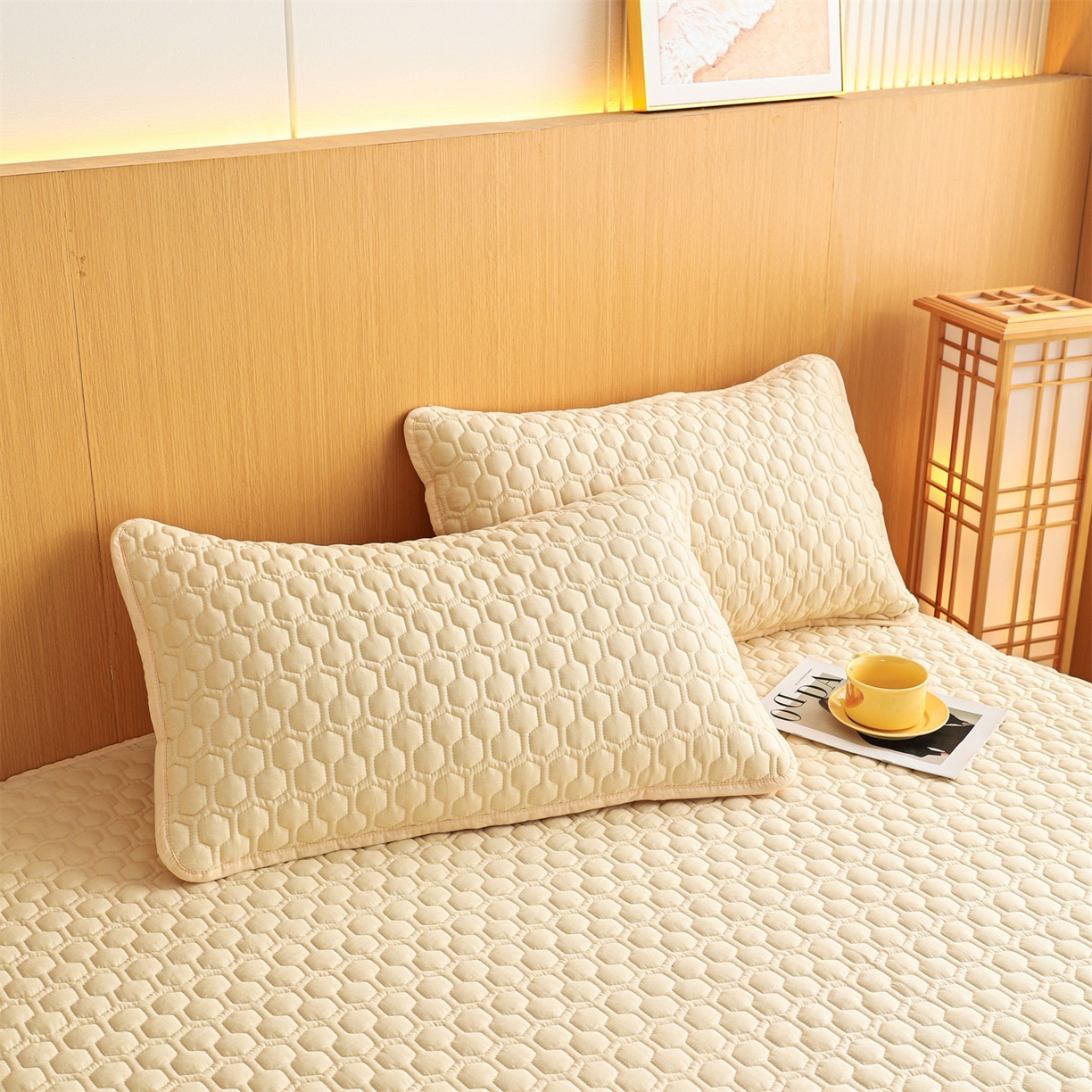 91家纺网 家纺一手货源 找家纺 恒爱家纺 2025新款全棉绗绣单品床笠 米杏