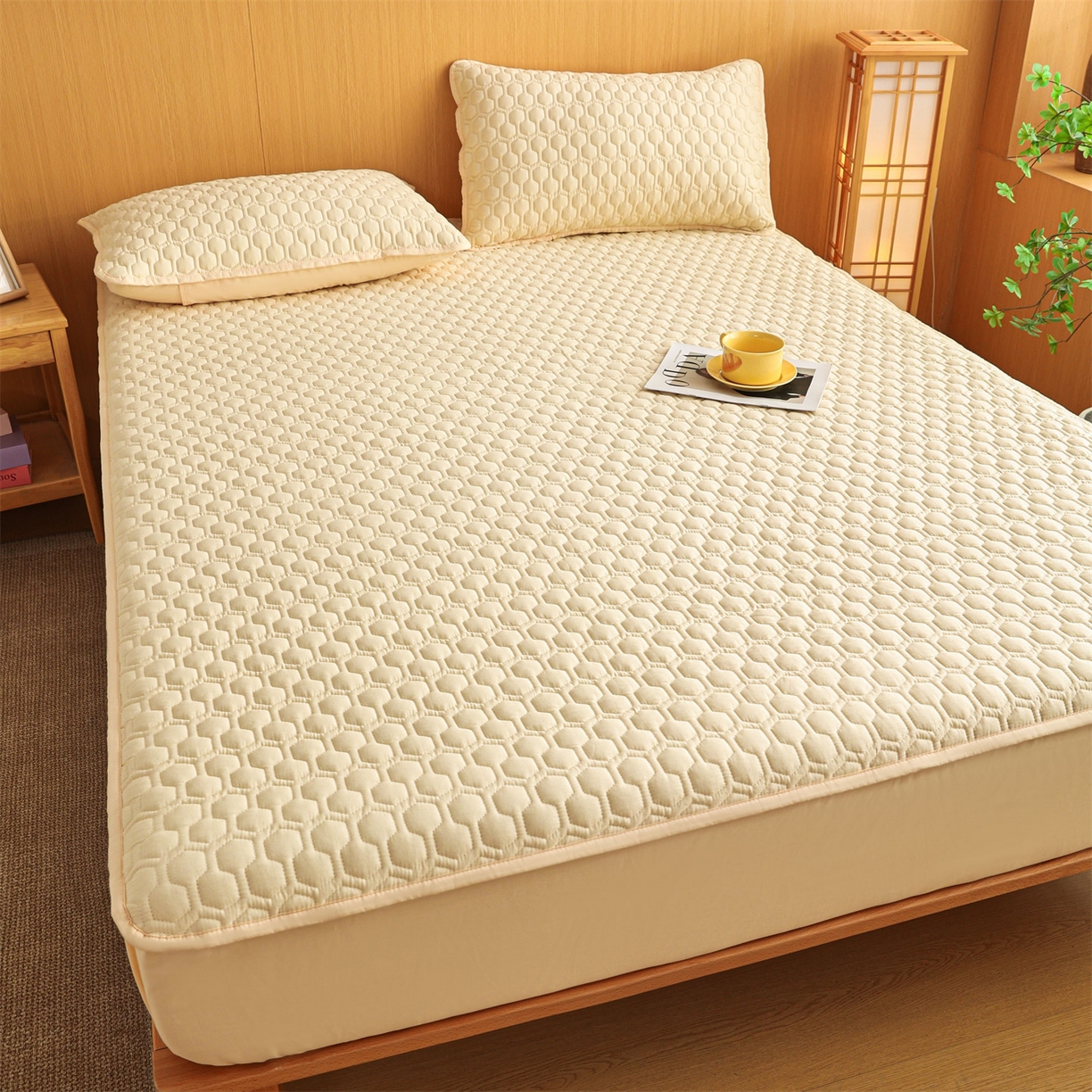 91家纺网 家纺一手货源 找家纺 恒爱家纺 2025新款全棉绗绣单品床笠 米杏