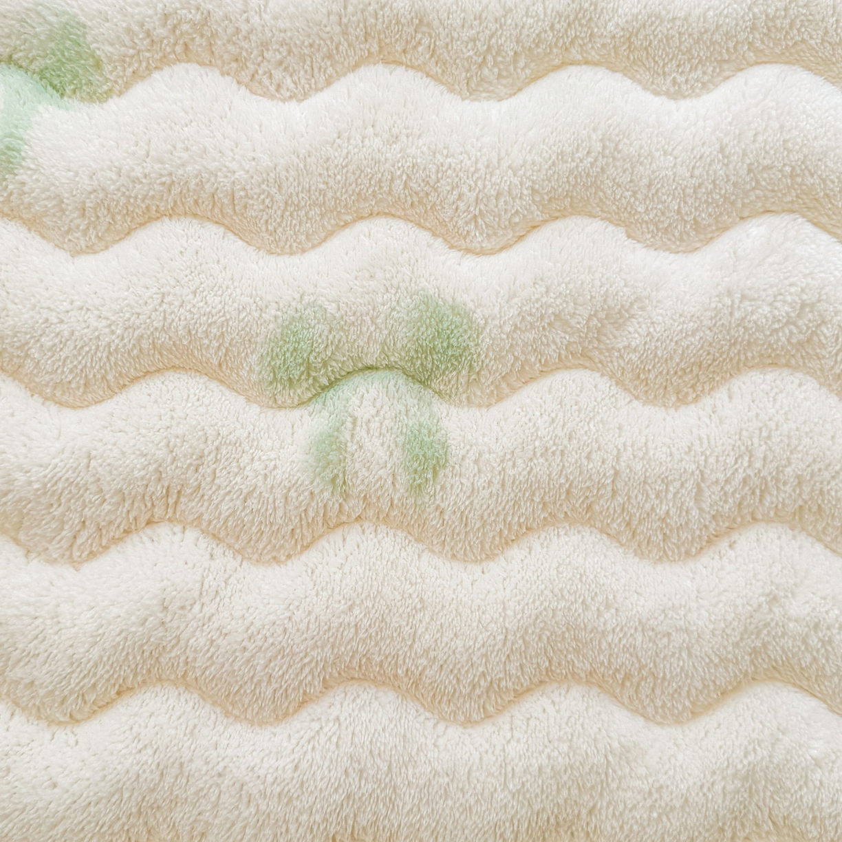 91家纺网 家纺一手货源 找家纺 LIFE.丽芙 2025秋冬新款A类北极绒保暖加厚夹棉枕套 蝶梦-绿