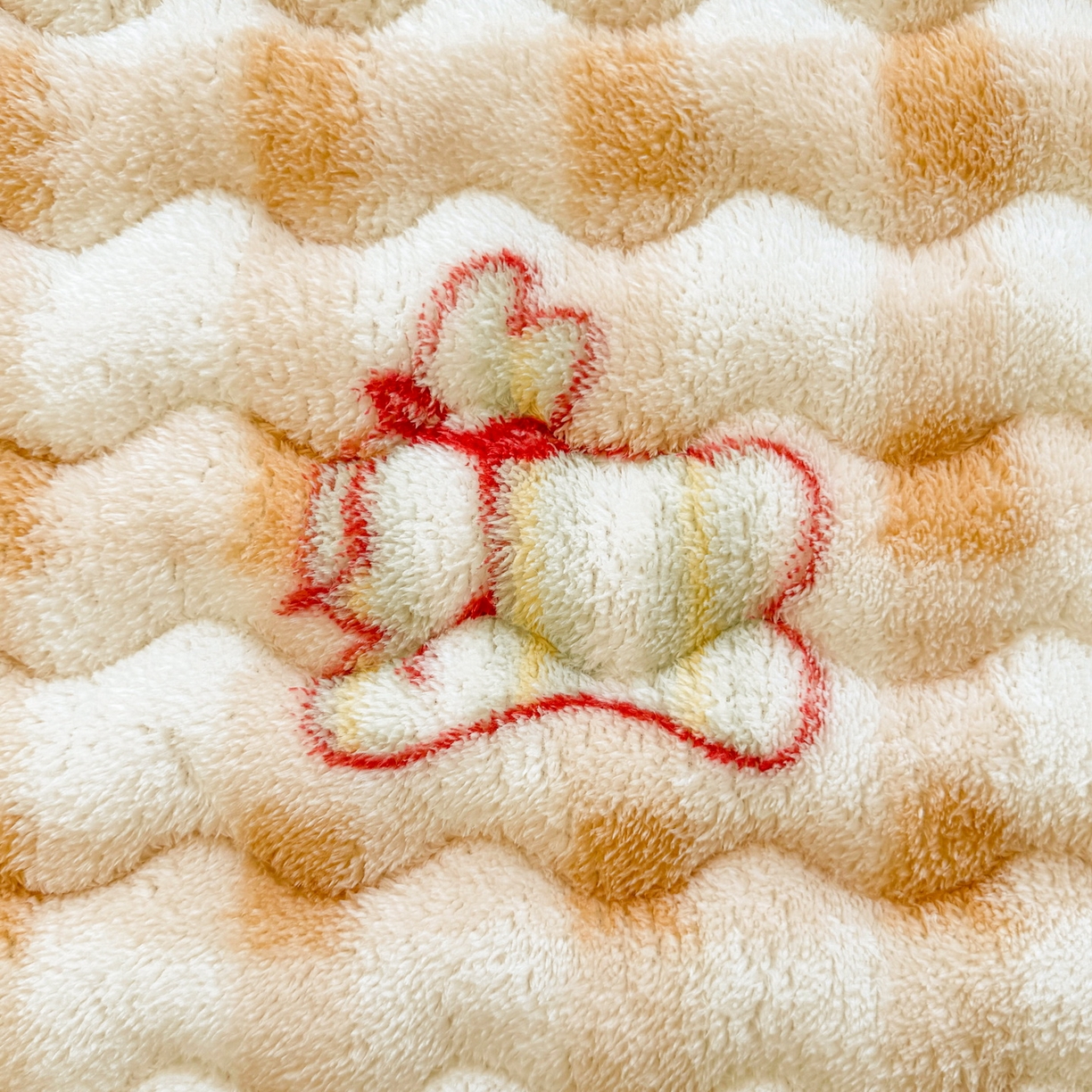 91家纺网 家纺一手货源 找家纺 LIFE.丽芙 2025秋冬新款A类北极绒保暖加厚夹棉枕套 意趣-咖