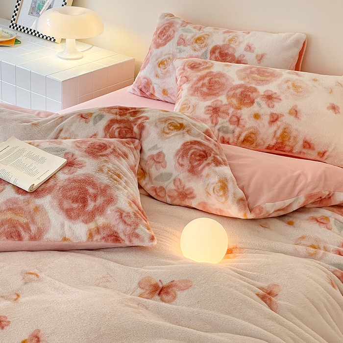 91家纺网 家纺一手货源 找家纺 （总）安哆啦家纺 2025新款高克重兔毛绒印花牛奶绒四件套