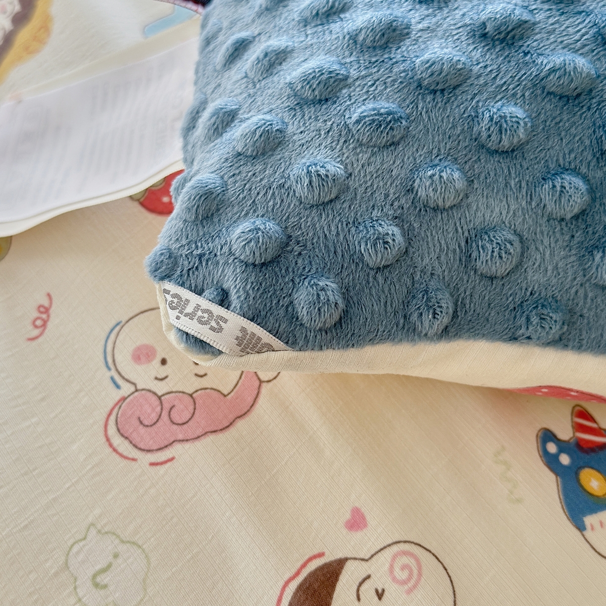 91家纺网 家纺一手货源 找家纺 梵克保罗 2025新款印花豆豆被子被芯 动漫世界