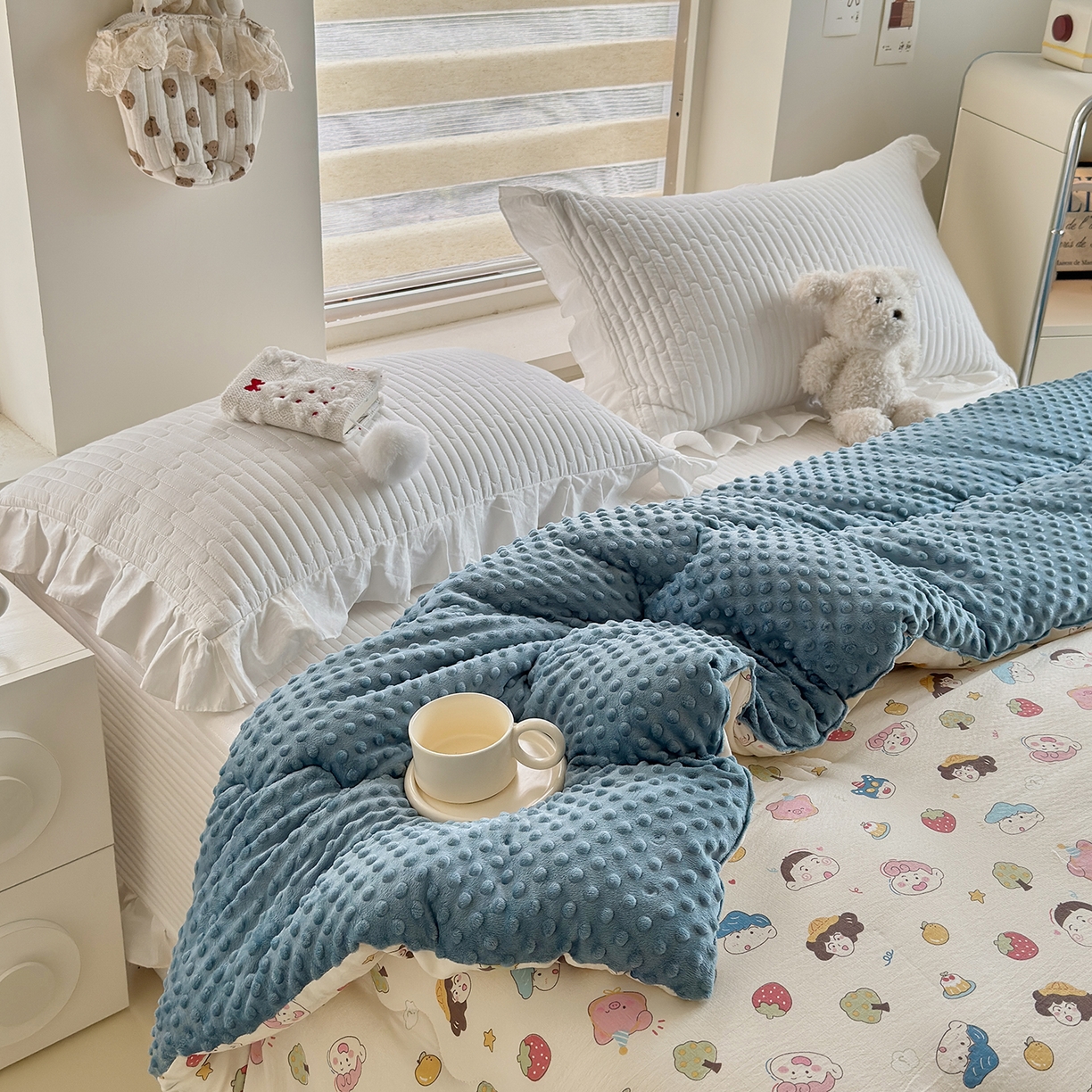 91家纺网 家纺一手货源 找家纺 梵克保罗 2025新款印花豆豆被子被芯 动漫世界