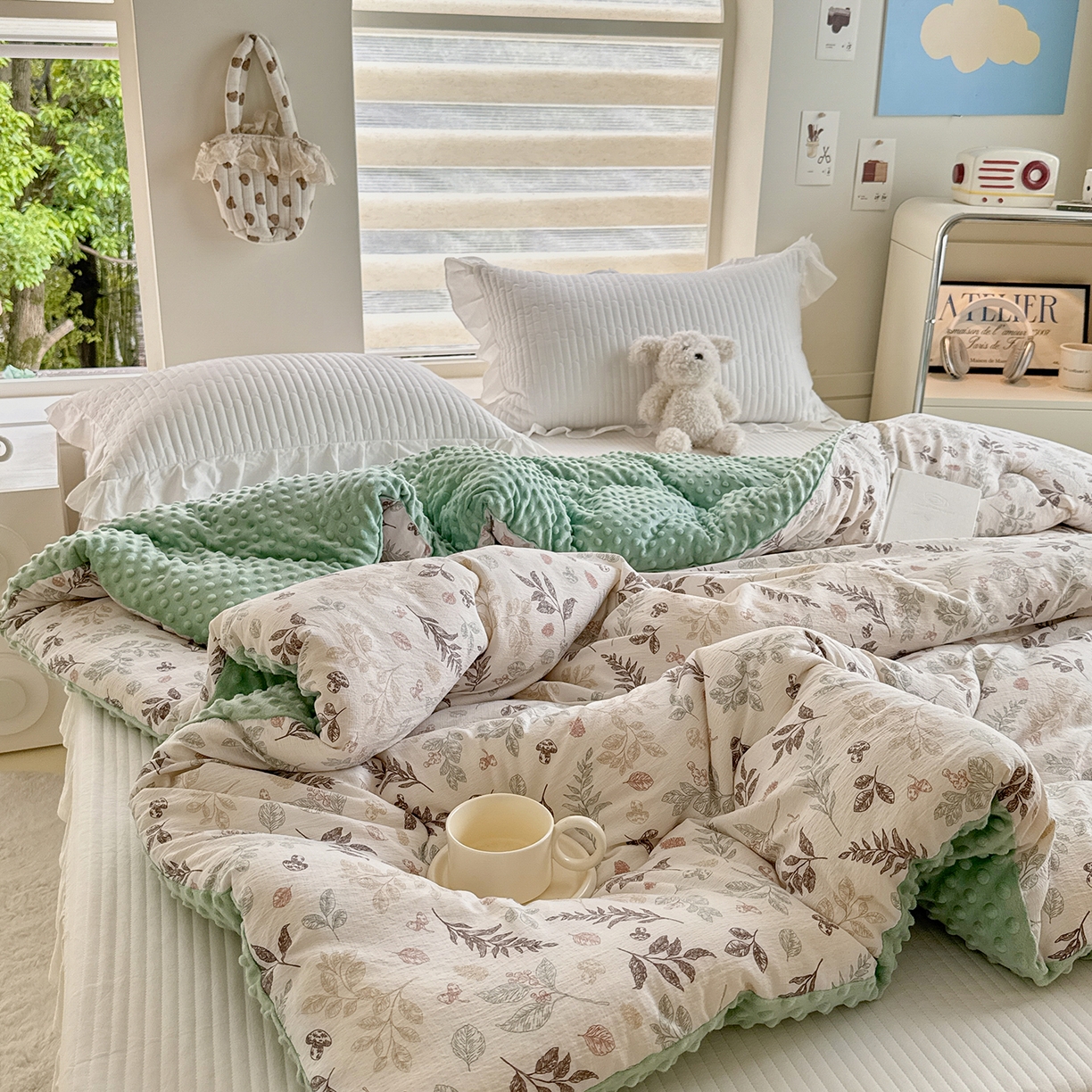 91家纺网 家纺一手货源 找家纺 梵克保罗 2025新款印花豆豆被子被芯 叶知秋