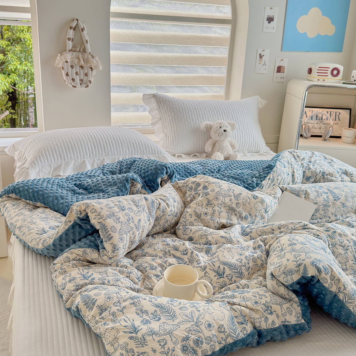 91家纺网 家纺一手货源 找家纺 梵克保罗 2025新款印花豆豆被子被芯 素描