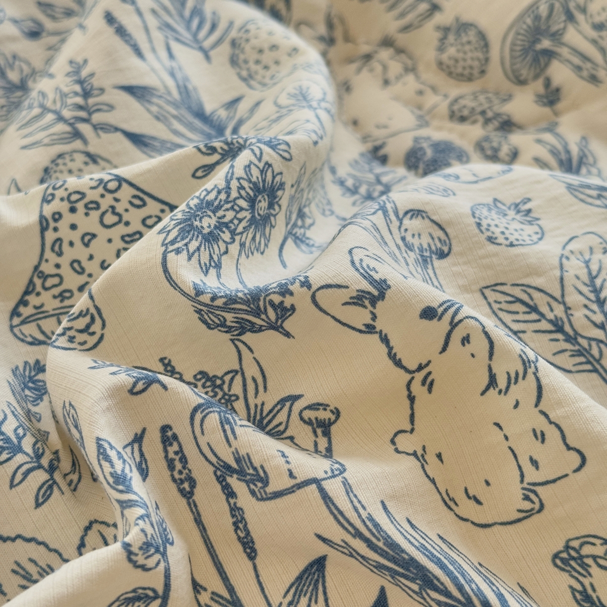 91家纺网 家纺一手货源 找家纺 梵克保罗 2025新款印花豆豆被子被芯 素描