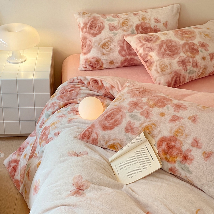 91家纺网 家纺一手货源 找家纺 （总）安哆啦家纺 2025新款高克重兔毛绒印花牛奶绒四件套