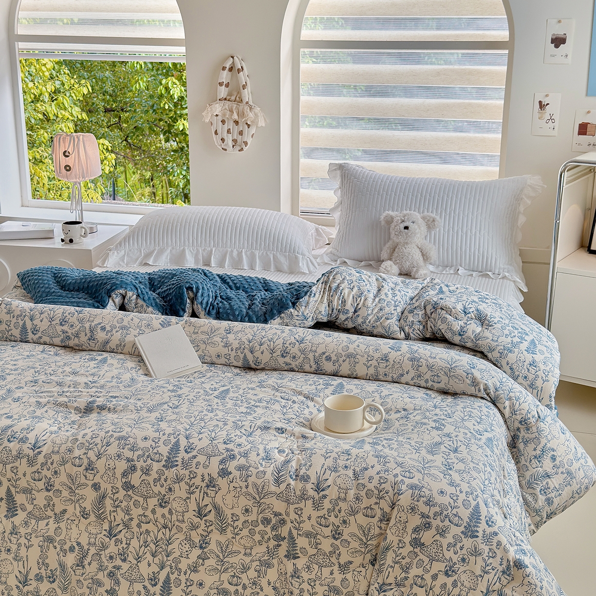 91家纺网 家纺一手货源 找家纺 梵克保罗 2025新款印花豆豆被子被芯 素描