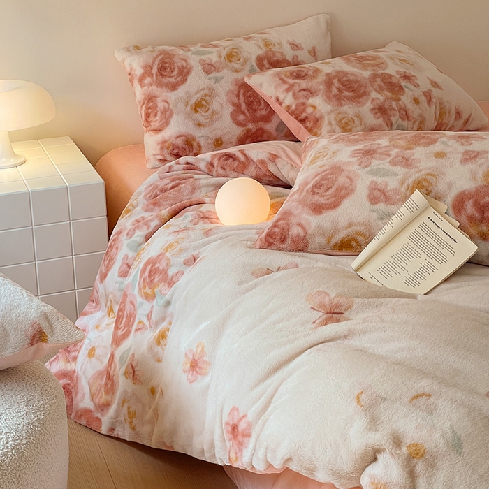 91家纺网 家纺一手货源 找家纺 （总）安哆啦家纺 2025新款高克重兔毛绒印花牛奶绒四件套