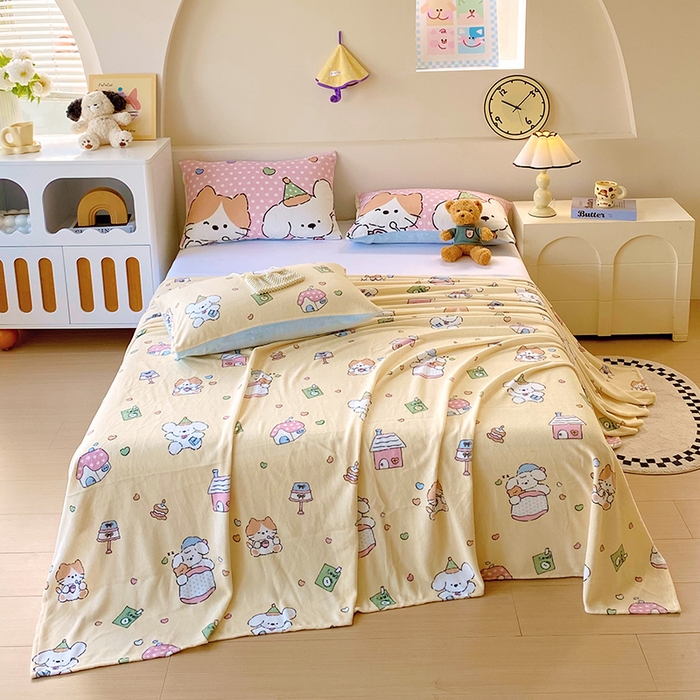 91家纺网 家纺一手货源 找家纺 葡萄家 2025年新款牛奶绒印花单床单萌系卡通床单款 卡通乐园