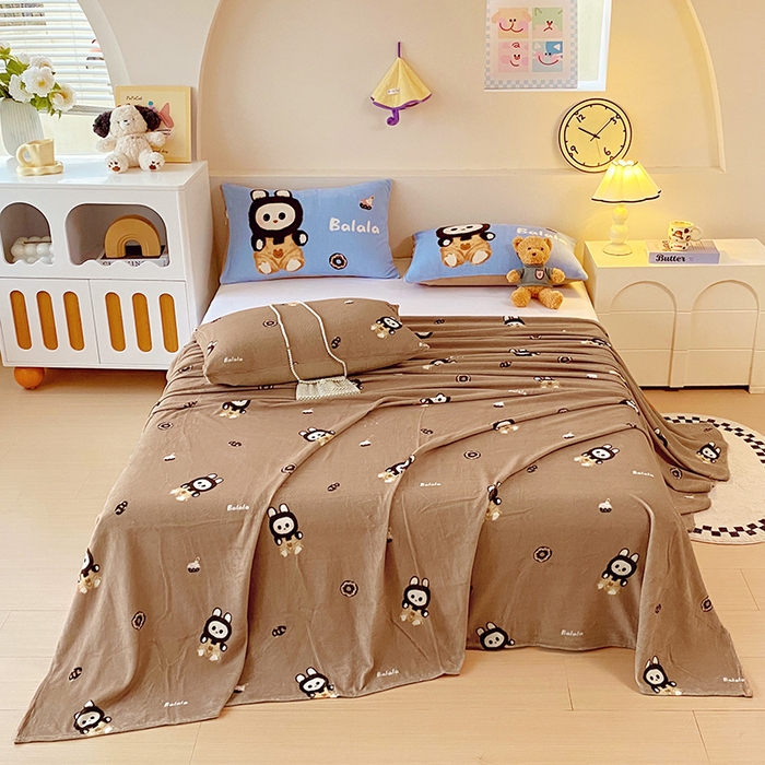 91家纺网 家纺一手货源 找家纺 葡萄家 2025年新款牛奶绒印花单床单萌系卡通床单款 拉蒙