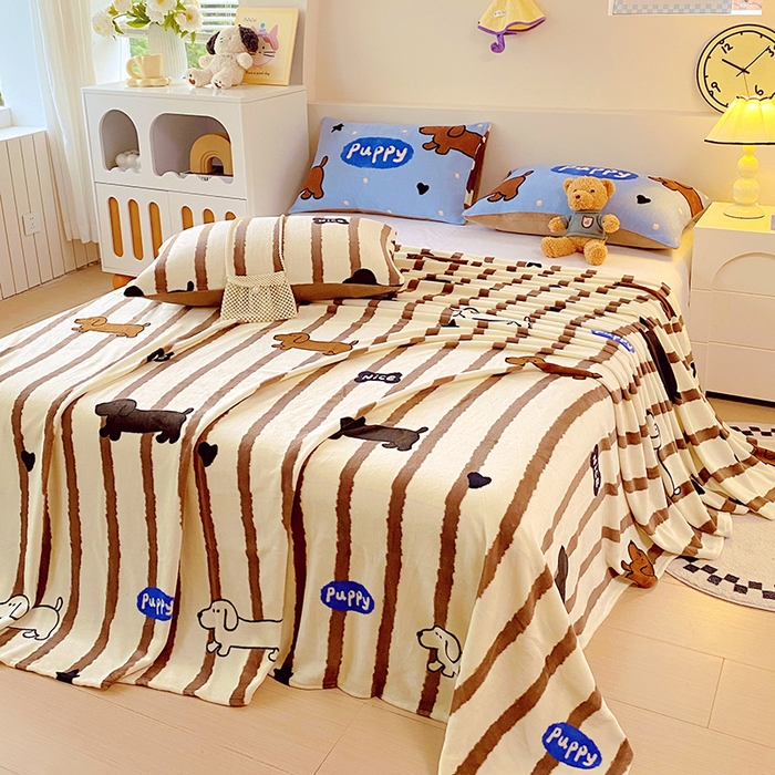 91家纺网 家纺一手货源 找家纺 葡萄家 2025年新款牛奶绒印花单床单萌系卡通床单款 腊肠狗