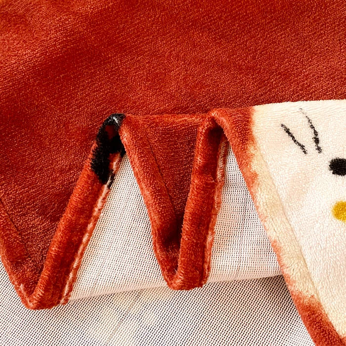 91家纺网 家纺一手货源 找家纺 葡萄家 2025年新款牛奶绒印花单床单萌系卡通床单款 猫千金红