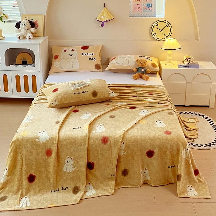 91家纺网 家纺一手货源 找家纺 葡萄家 2025年新款牛奶绒印花单床单萌系卡通床单款 泡芙狗