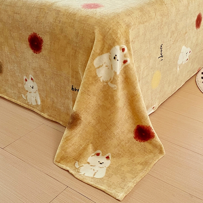 91家纺网 家纺一手货源 找家纺 葡萄家 2025年新款牛奶绒印花单床单萌系卡通床单款 泡芙狗