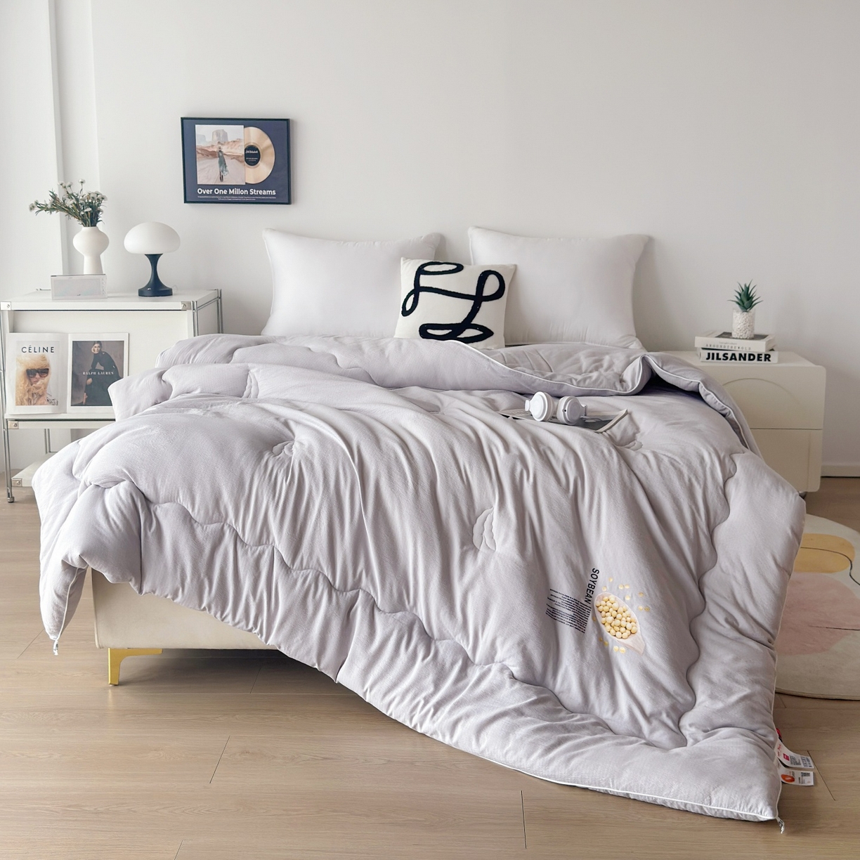 91家纺网 家纺一手货源 找家纺 梵克保罗 2025新款大豆贴贴子母被子被芯 贴贴被-灰色