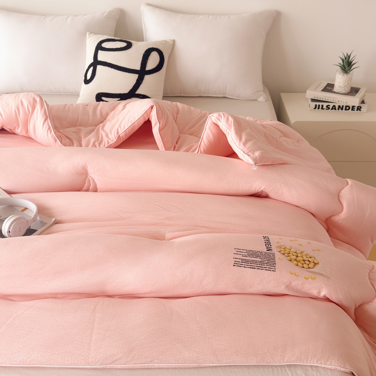 91家纺网 家纺一手货源 找家纺 梵克保罗 2025新款大豆贴贴子母被子被芯 贴贴被-粉玉