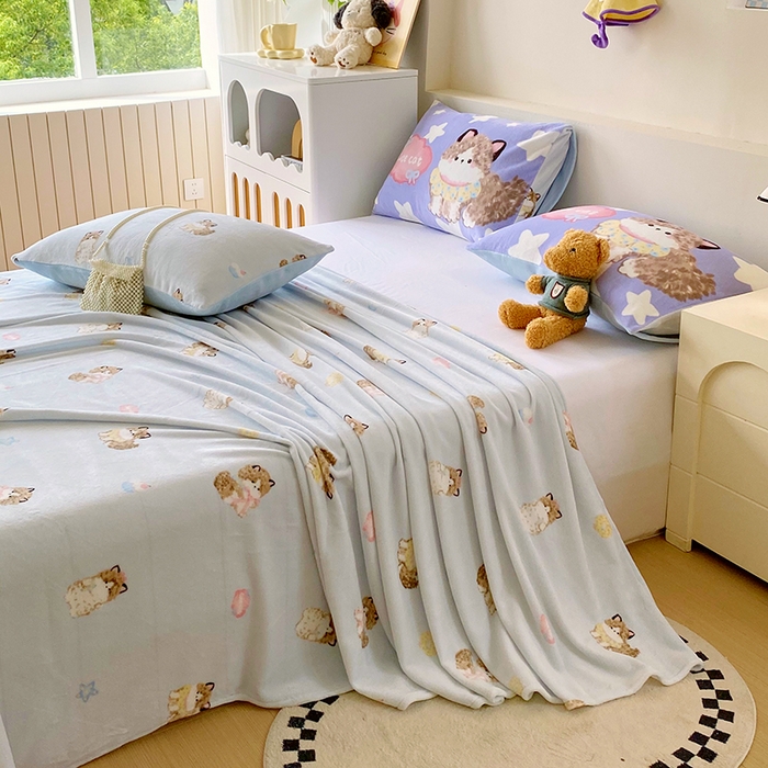 91家纺网 家纺一手货源 找家纺 葡萄家 2025年新款牛奶绒印花单床单萌系卡通床单款 软萌猫蓝