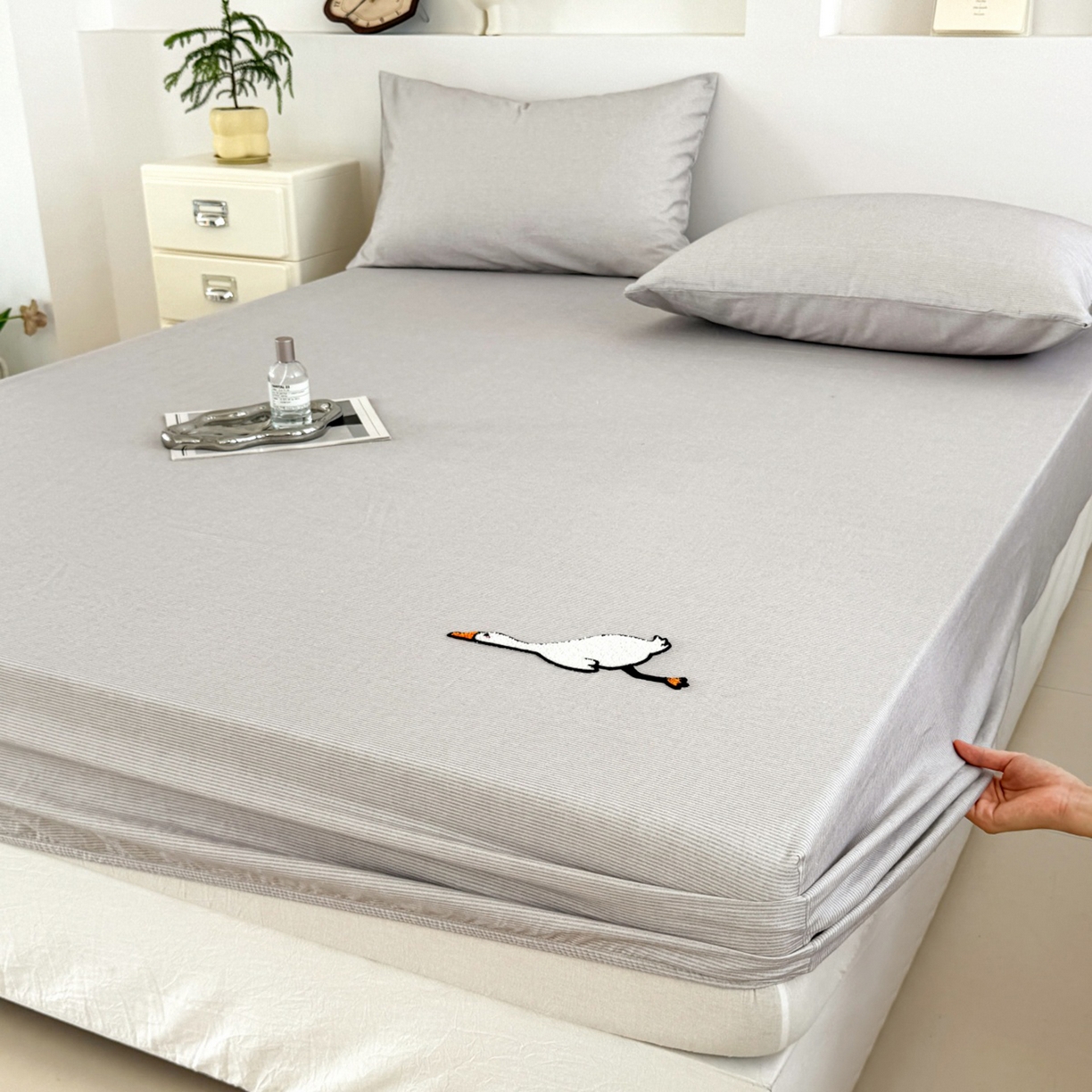 91家纺网 家纺一手货源 找家纺 （总）法芙娜家纺 2025新款全精梳全棉磨毛床笠-躺平鹅