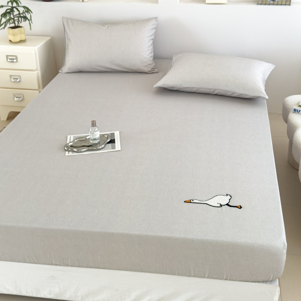 91家纺网 家纺一手货源 找家纺 （总）法芙娜家纺 2025新款全精梳全棉磨毛床笠-躺平鹅